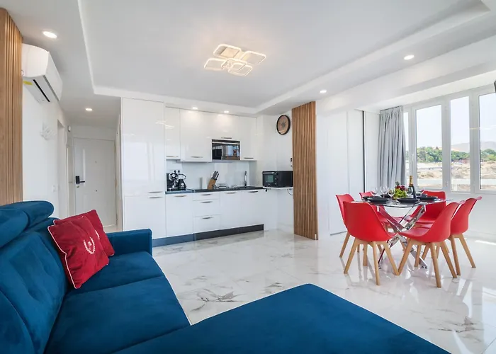 Ponderosa 619, Las Americas, 2 Bedroom Apartment With Large Terrace And Ocean View, Next To Siam Park